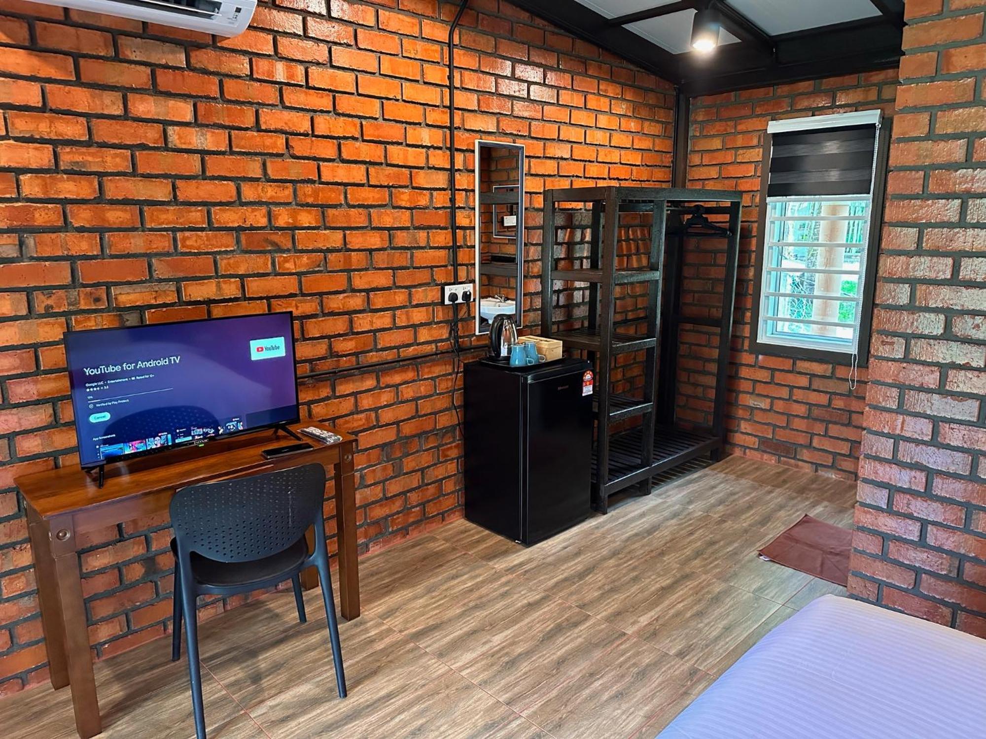 Red Coral Cottage Langkawi Room photo
