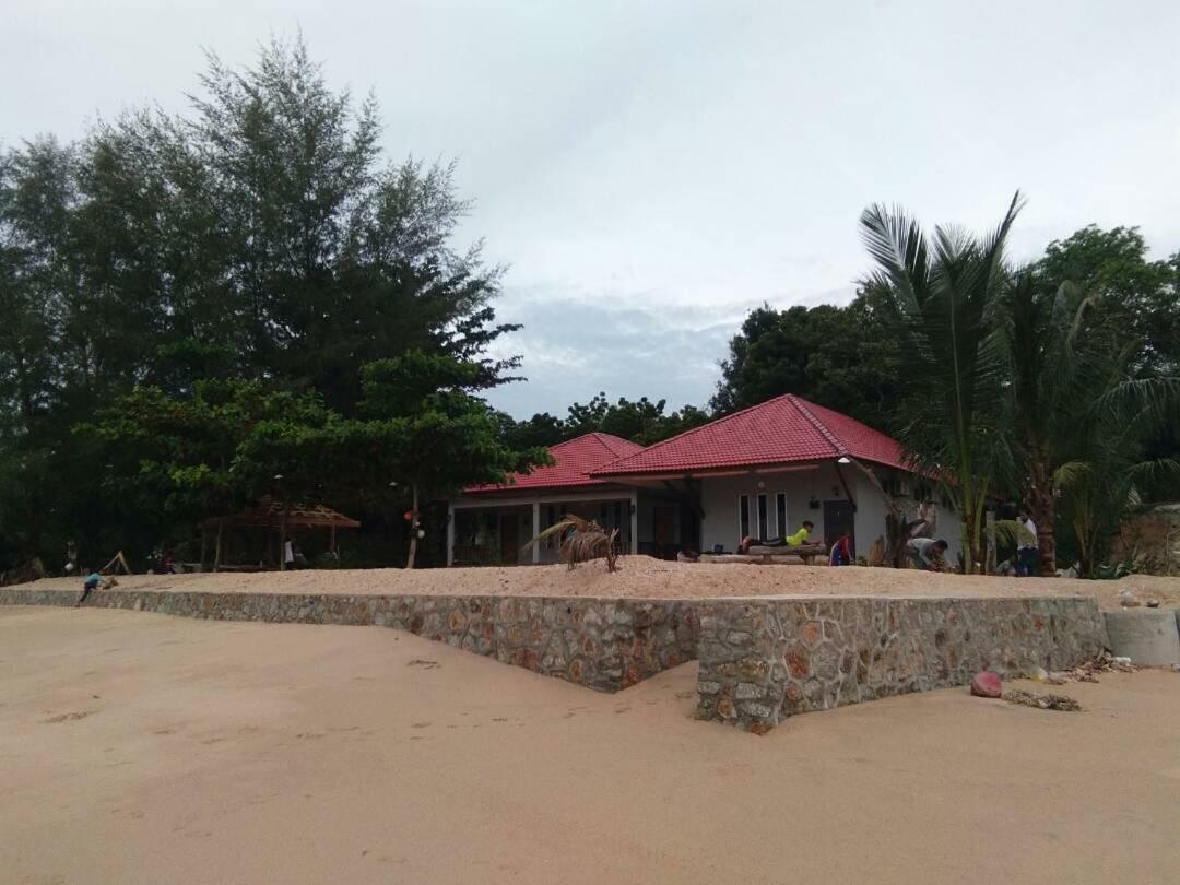 Red Coral Cottage Langkawi Exterior photo